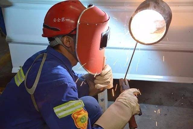建設(shè)廳建筑焊工證辦理一般去哪個部門報名？