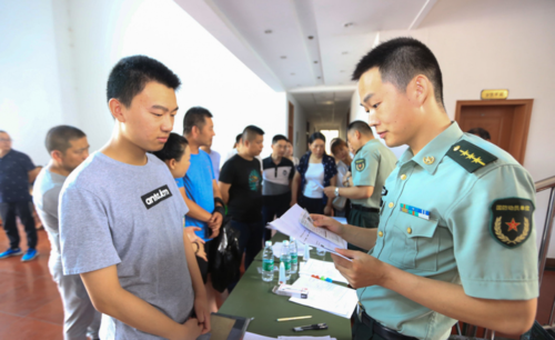 軍校畢業生待遇(軍校學員待遇一覽表)-圖1