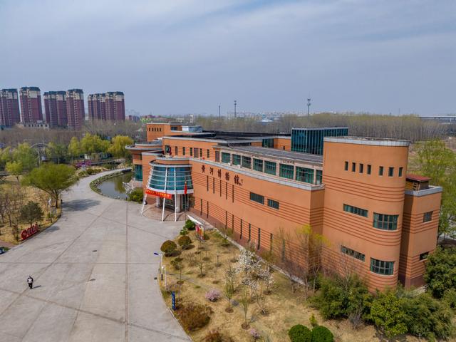 河南藝術職業學院(中國傳媒大學2+2國際本科)-圖1