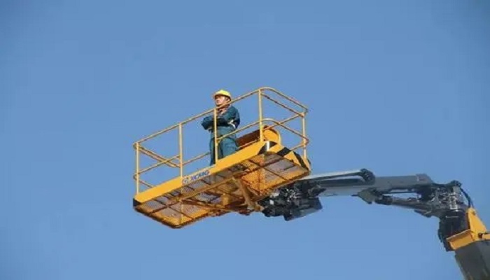 多少米以上算高空作業(yè)(高空作業(yè)證怎么辦理到哪個部門辦)-圖1