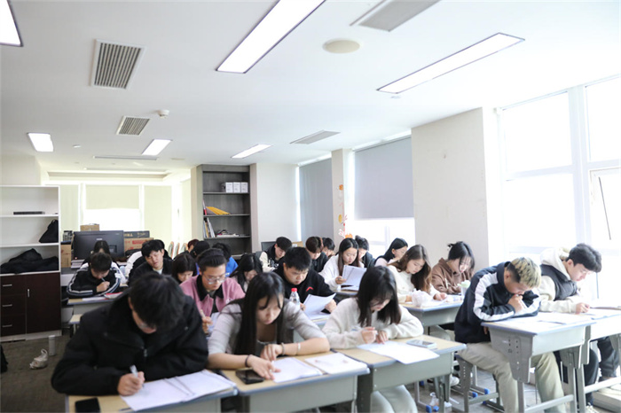 武漢初陽教育-2025年湖北漢統招專升本集訓班報名指南+官方指定報名入口-圖4