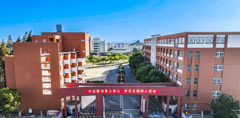 沒考上高中怎么辦？2025年合肥女生選擇醫(yī)藥衛(wèi)生學校的優(yōu)勢-圖1