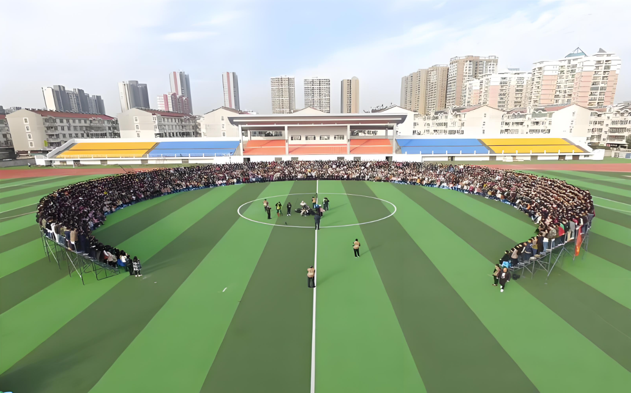 《2025年漢口學(xué)院職業(yè)本科報名時間、費用及獎學(xué)金政策》-圖1